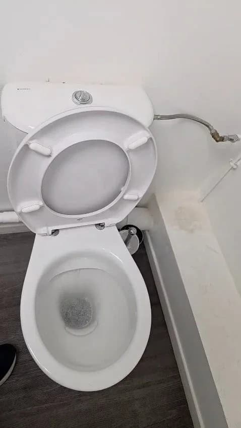 WC débouché et propre après intervention Aprime Fluides à Sannois (95110)