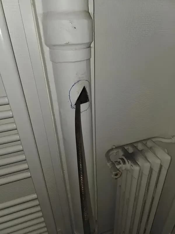 Refoulement d'eaux usées dans un évier de copropriété à Argenteuil (95), colonne d'immeuble bouchée