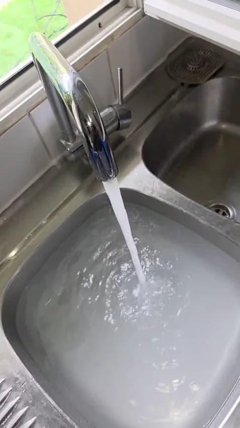 Avant intervention Débouchage évier / lavabo à Colombes