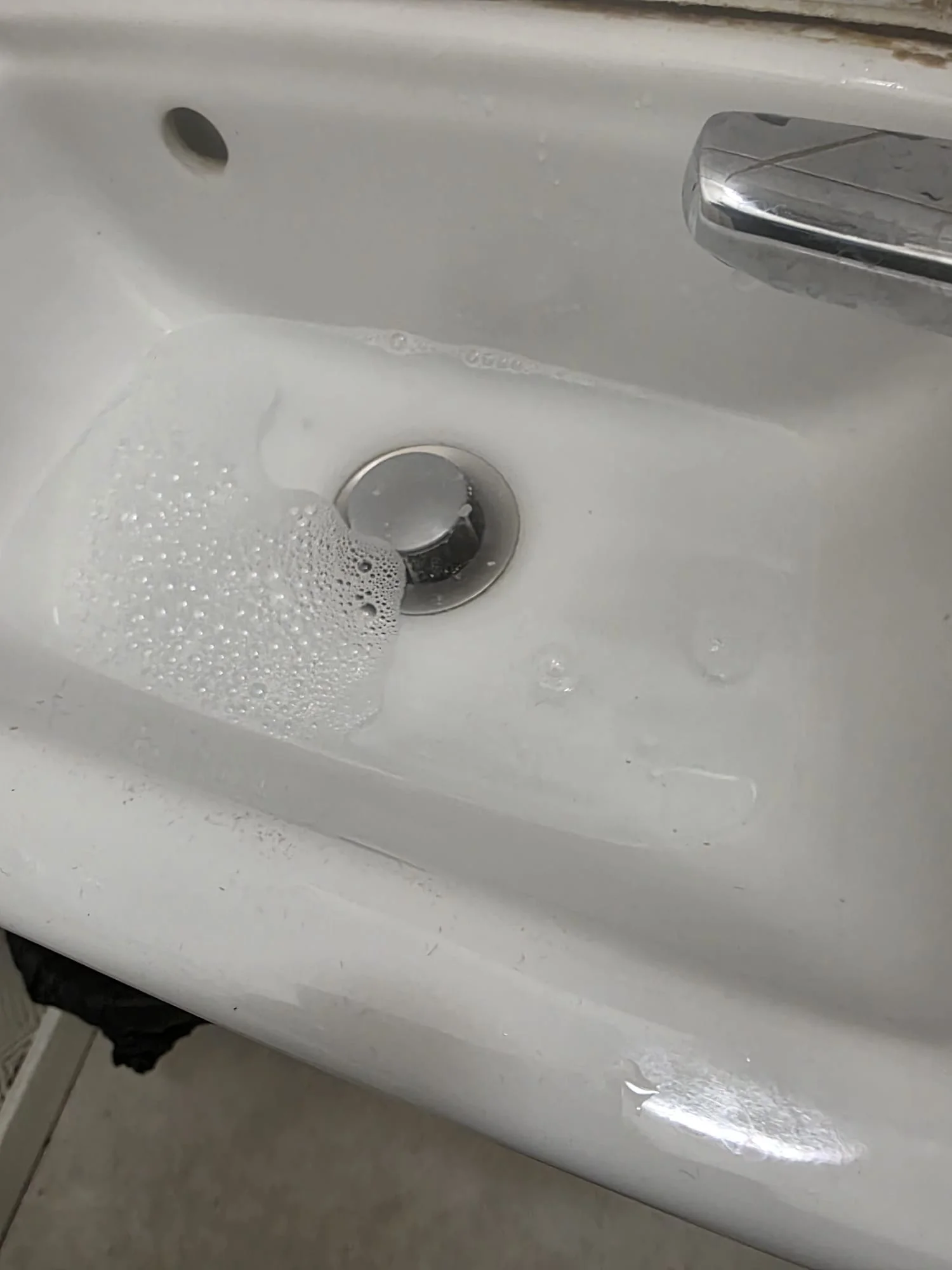 Avant intervention Débouchage évier / lavabo à Boulogne-Billancourt